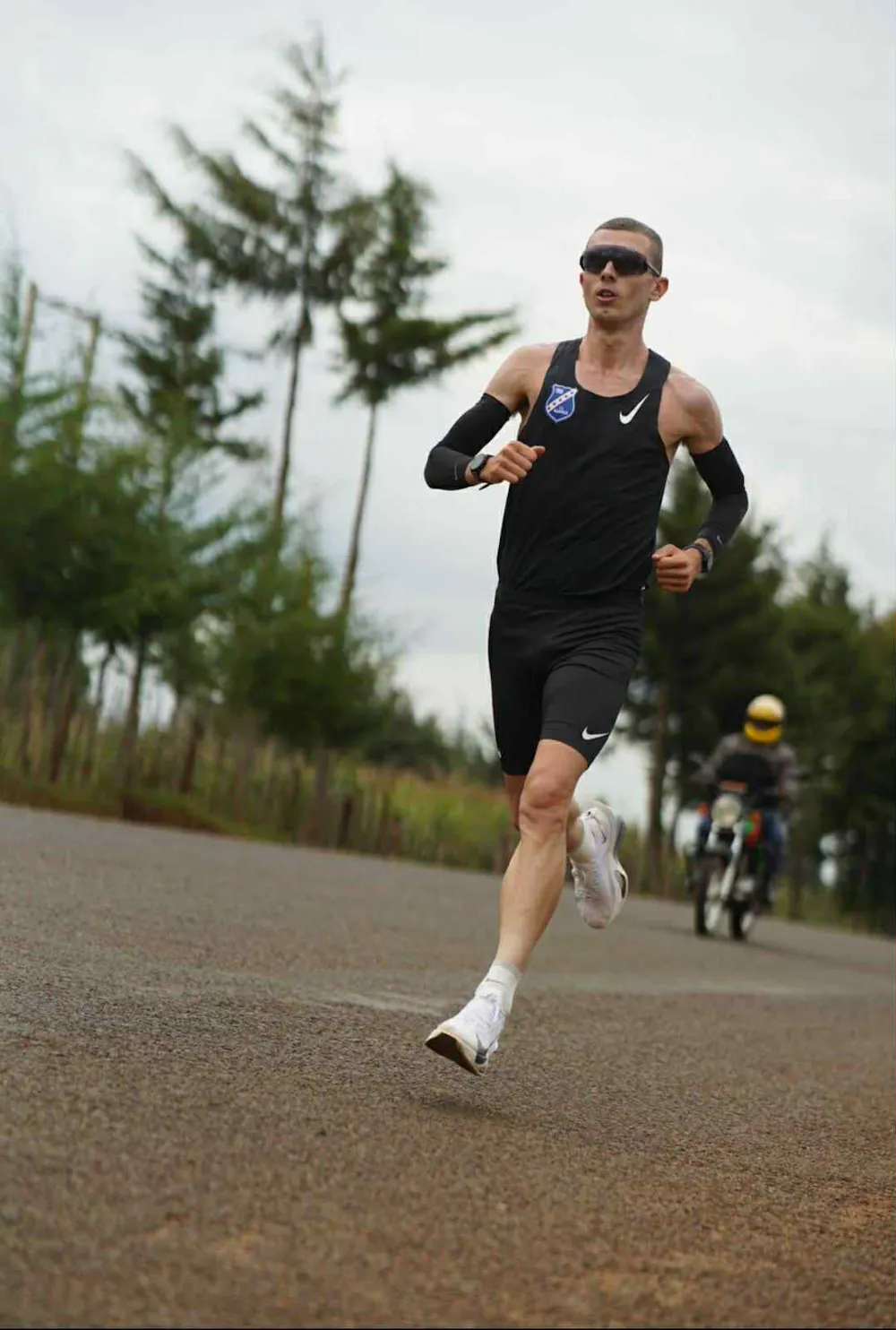 Ο «εισβολέας» των αποστάσεων: Πώς ο Amadeus Clements σε 14 μήνες άλλαξε τα δεδομένα - «Δεν υπάρχει προπονητής που να θέλει περισσότερο από εμένα να γίνω πρωταθλητής με ρεκόρ» - Α΄μέρος runbeat.gr 